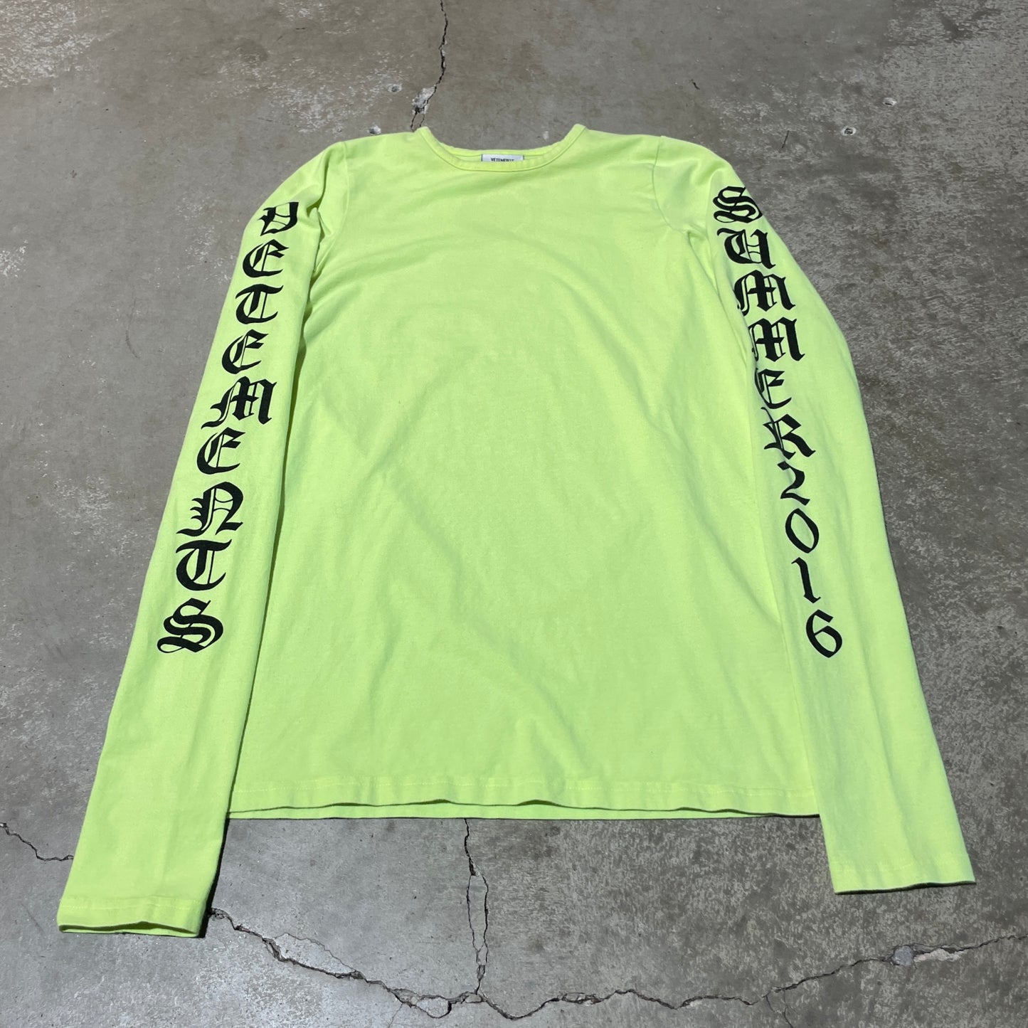 Vetements Neon Longsleeve