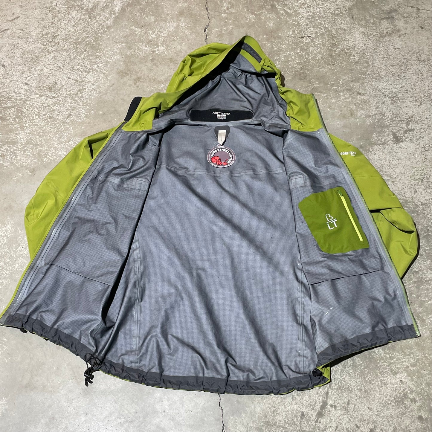 Arc'teryx BETA LT Jacket