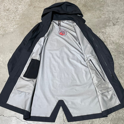 Arc'teryx Veilance Long Shell